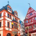 Historische Perspektiven: Die Entwicklung des Aszendent-Deszendent-Modells in Deutschland