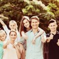 Mondstellungen in Partnerschaft und Familie: Soziale Dynamiken im deutschen Verständnis